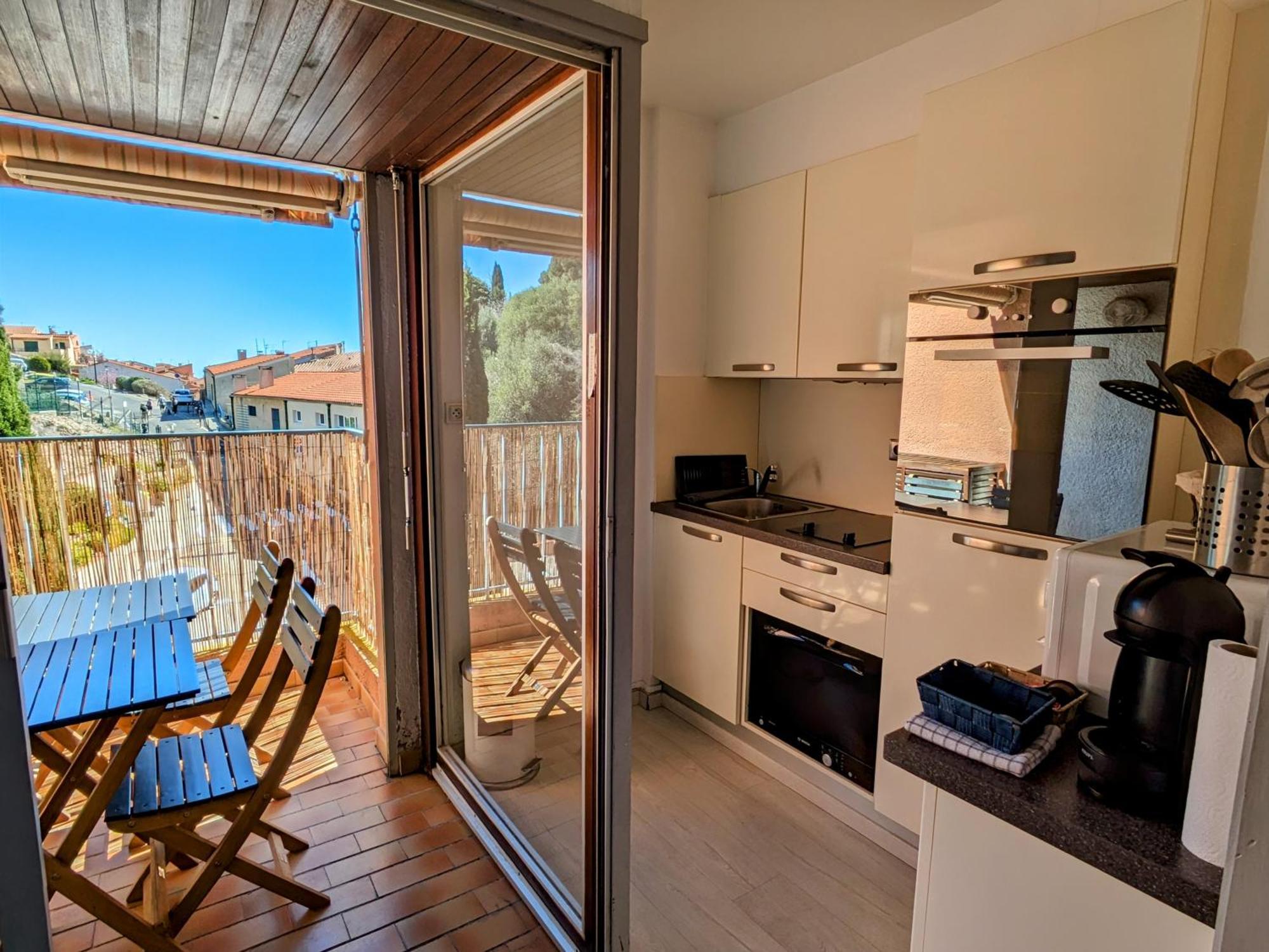 Appartement Central Avec Parking, Terrasse Et Wifi Collioure Exterior foto
